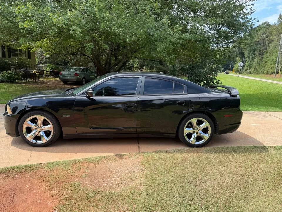 2012 Dodge Charger 7th Gen - Image 8 of 15