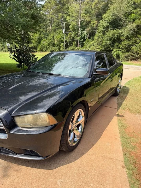 2012 Dodge Charger 7th Gen - Image 3 of 15