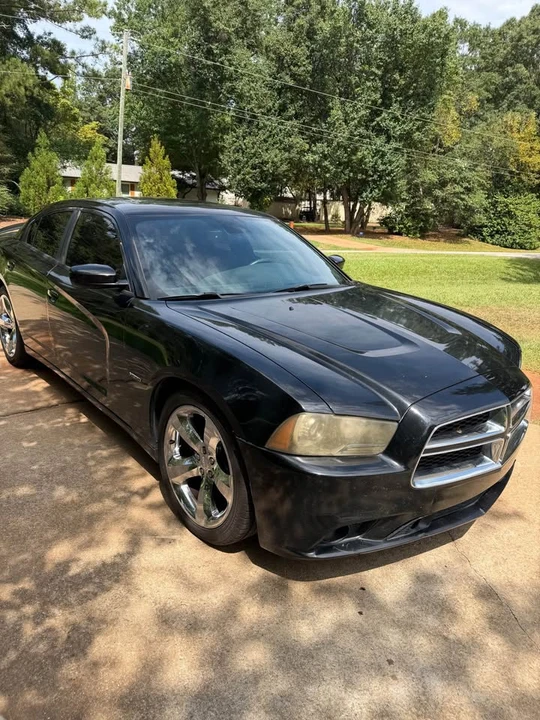 2012 Dodge Charger 7th Gen - Image 4 of 15