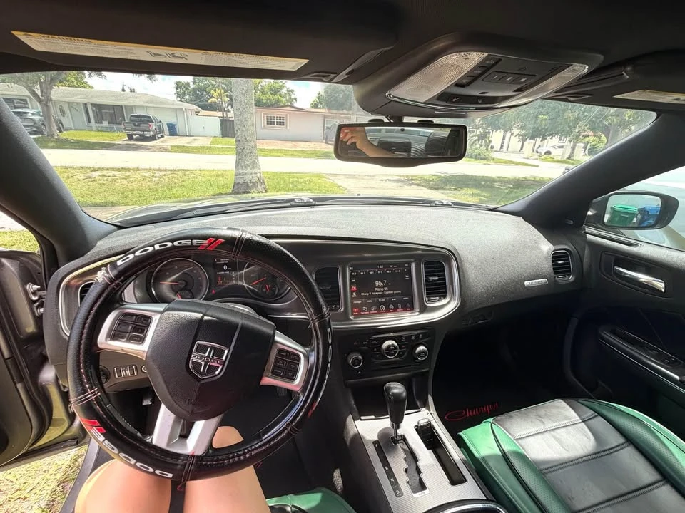 2012 Dodge Charger 7th Gen - Image 12 of 14