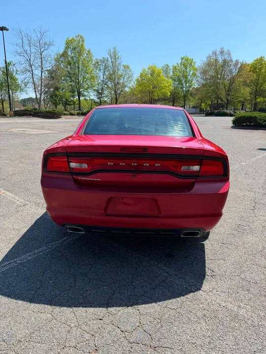 2012 Dodge Charger 7th Gen - Image 5 of 13