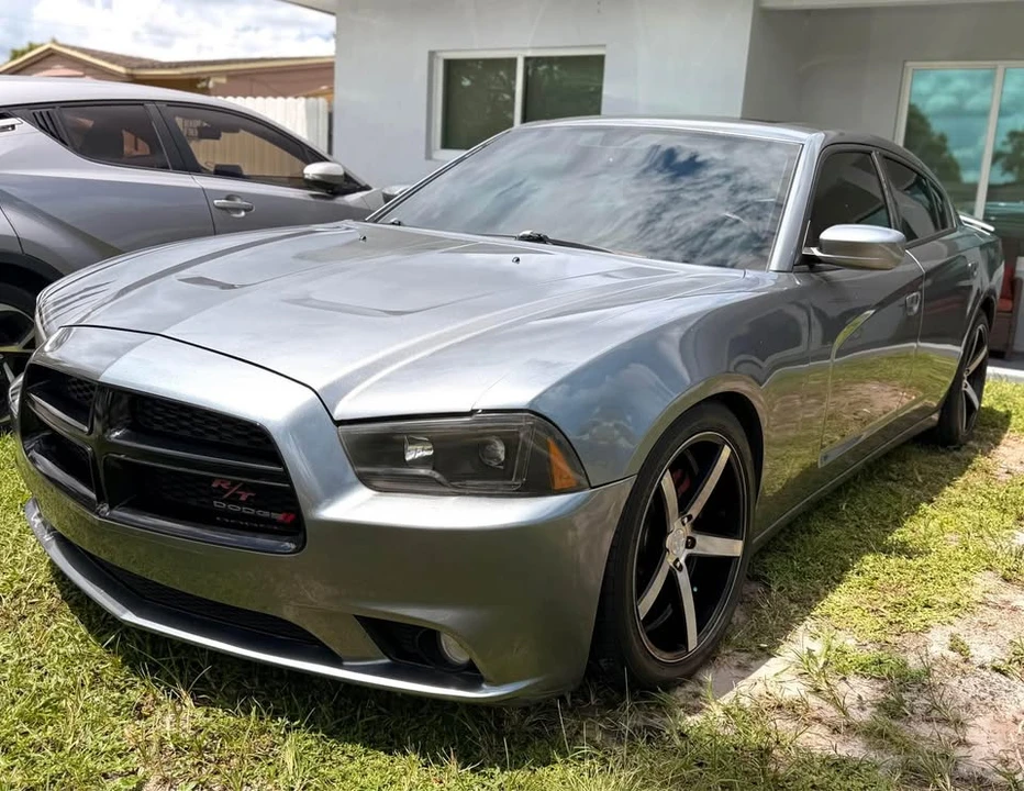 2012 Dodge Charger 7th Gen - Image 4 of 14
