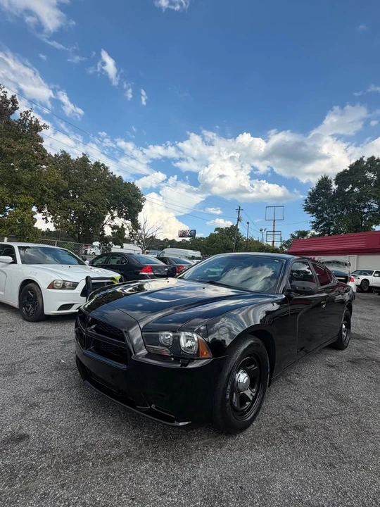 2012 Dodge Charger 7th Gen - Image 2 of 11