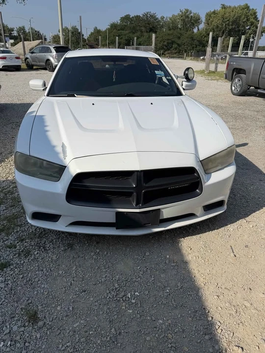 2012 Dodge Charger 7th Gen - Image 5 of 19
