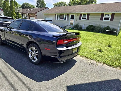 2012 Dodge Charger R/T Sedan 4D