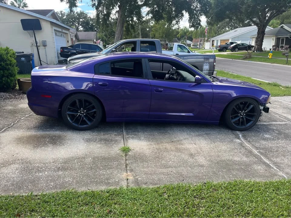 2012 Dodge Charger 7th Gen - Image 4 of 12