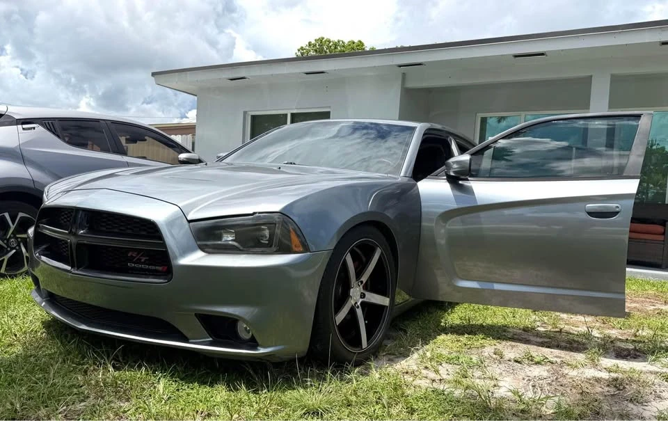 2012 Dodge Charger 7th Gen - Image 13 of 14