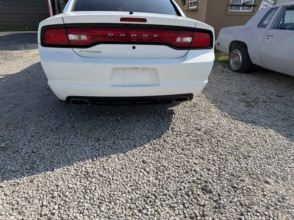 2012 Dodge Charger 7th Gen - Image 10 of 19