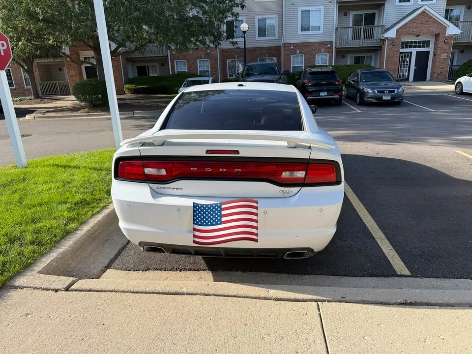 2012 Dodge Charger 7th Gen - Image 6 of 11