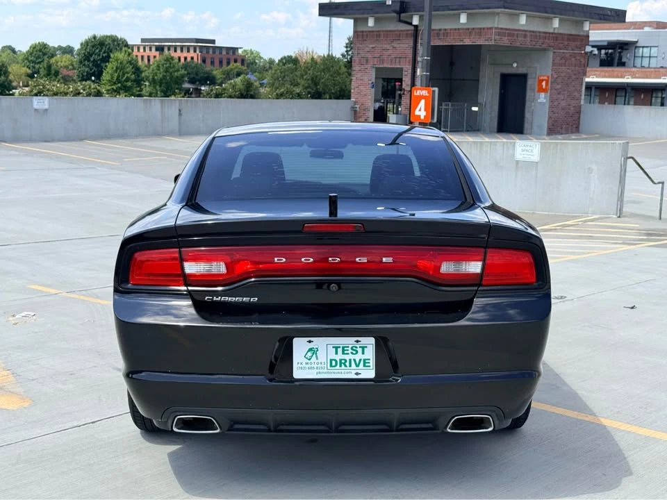2012 Dodge Charger 7th Gen - Image 6 of 13