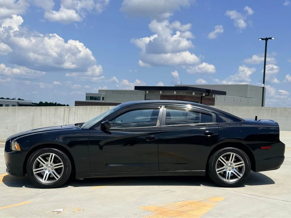 2012 Dodge Charger 7th Gen - Image 4 of 13
