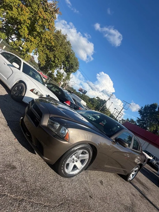 2012 Dodge Charger 7th Gen - Image 6 of 10