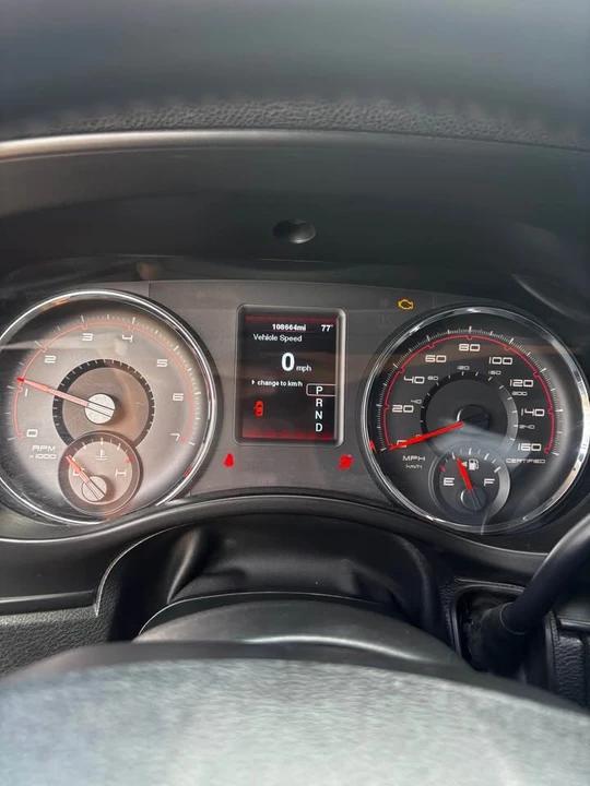 2012 Dodge Charger 7th Gen - Image 9 of 13