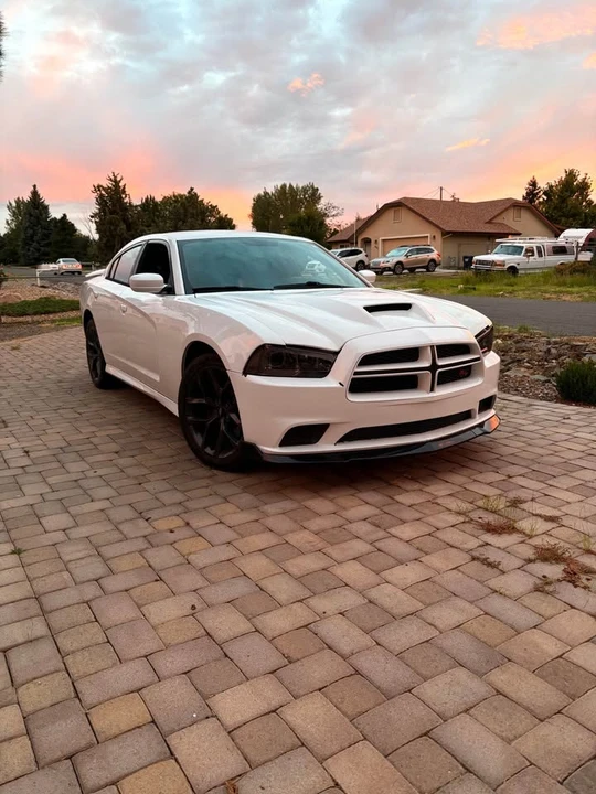2012 Dodge Charger 7th Gen - Image 4 of 13