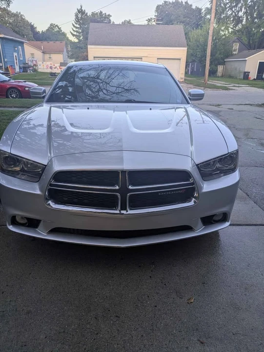 2012 Dodge Charger 7th Gen - Image 2 of 20