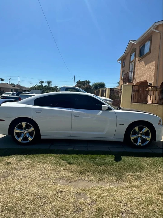 2012 Dodge Charger 7th Gen - Image 2 of 3