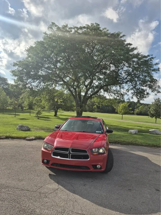 2012 Dodge Charger 7th Gen - Image 4 of 13