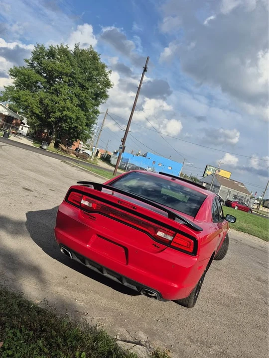 2012 Dodge Charger 7th Gen - Image 3 of 13