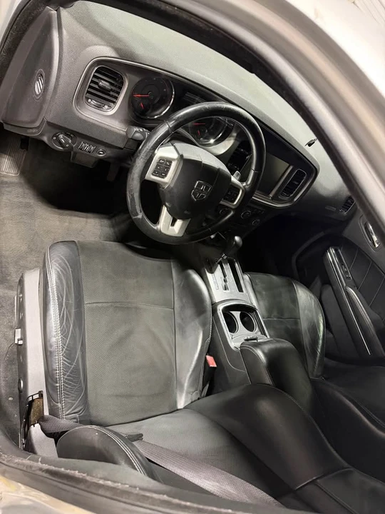 2012 Dodge Charger 7th Gen - Image 6 of 11