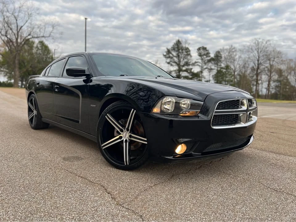 2012 Dodge Charger 7th Gen - Image 6 of 10