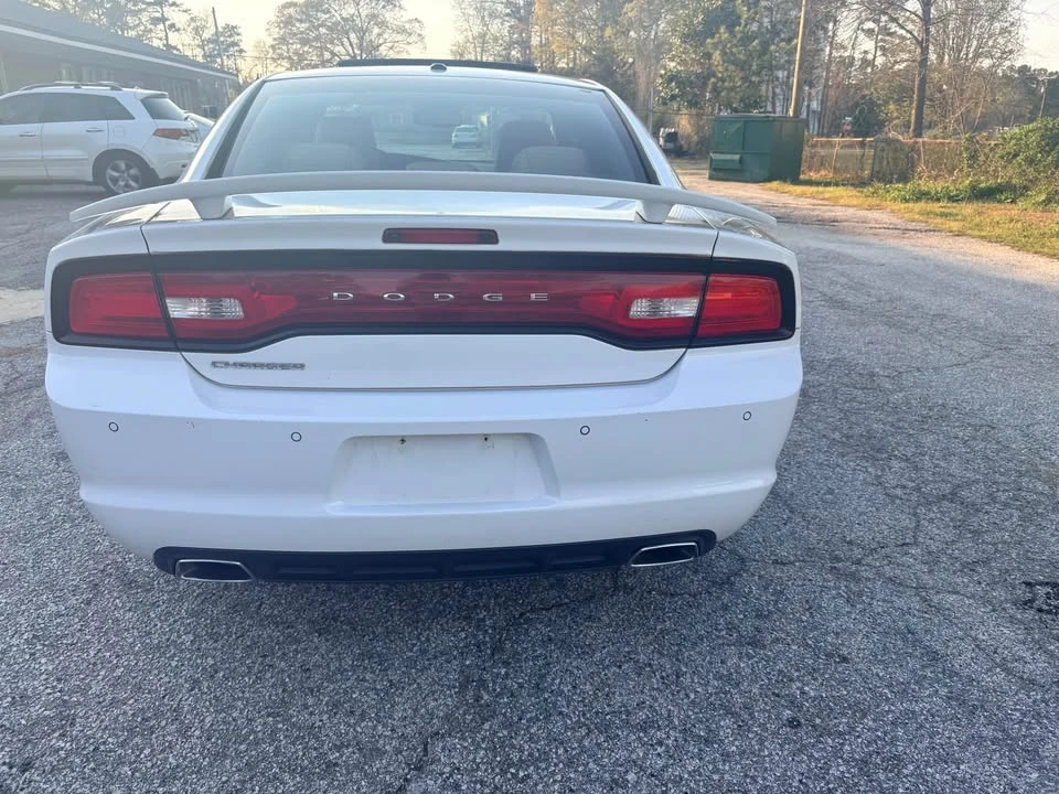 2012 Dodge Charger 7th Gen - Image 9 of 9