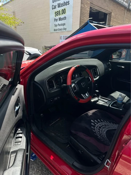 2012 Dodge Charger 7th Gen - Image 5 of 9