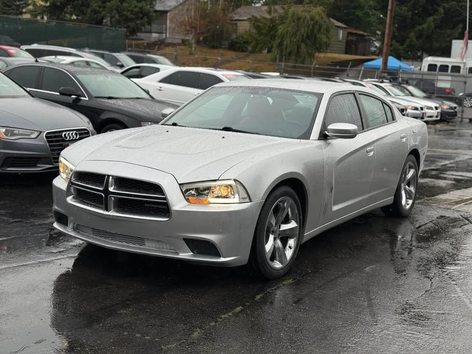 2012 Dodge Charger 7th Gen - Image 2 of 18