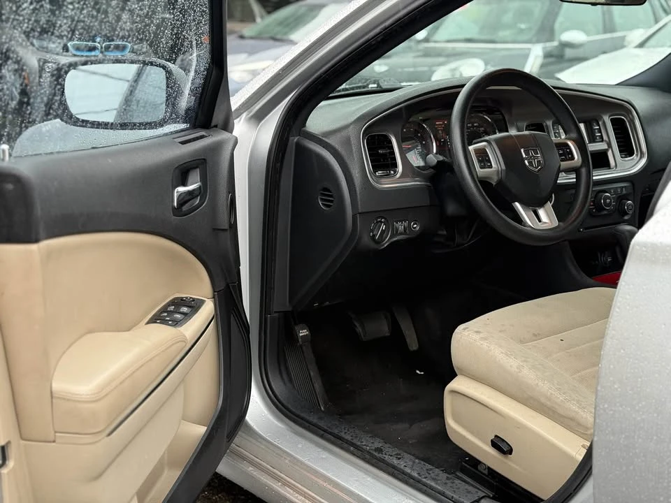 2012 Dodge Charger 7th Gen - Image 8 of 18