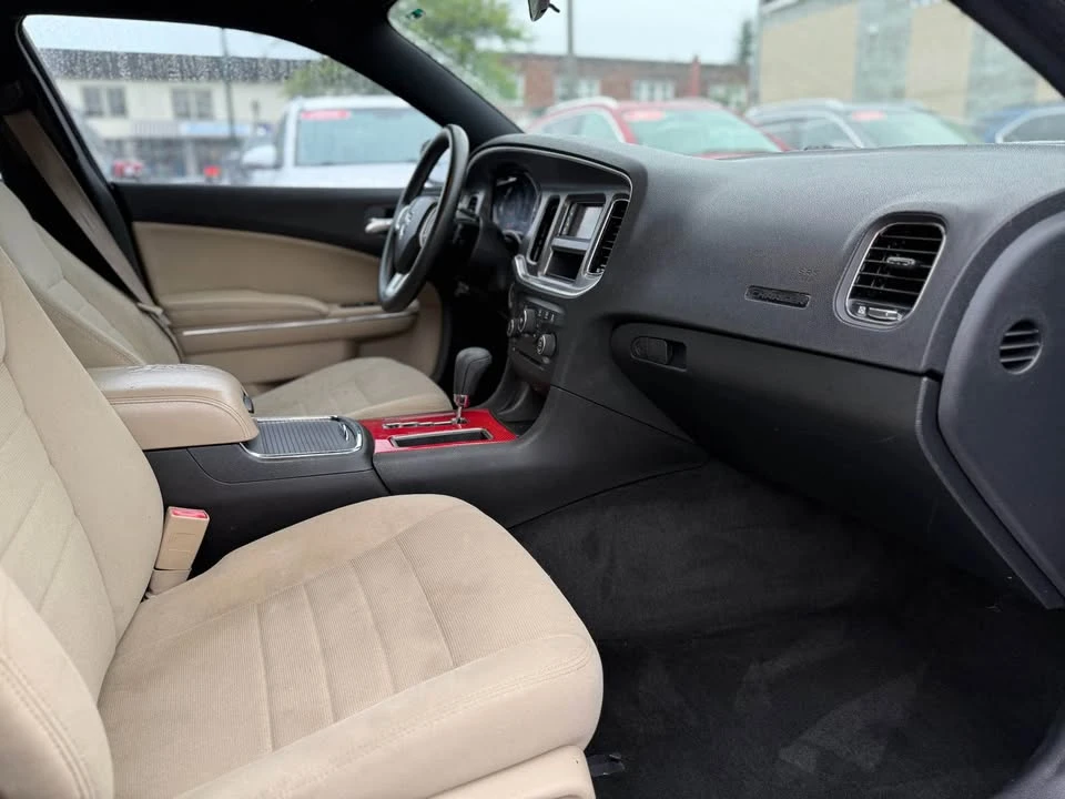 2012 Dodge Charger 7th Gen - Image 14 of 18