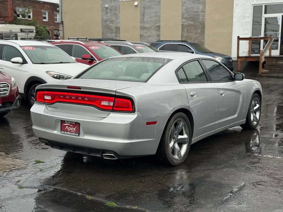 2012 Dodge Charger 7th Gen - Image 5 of 18