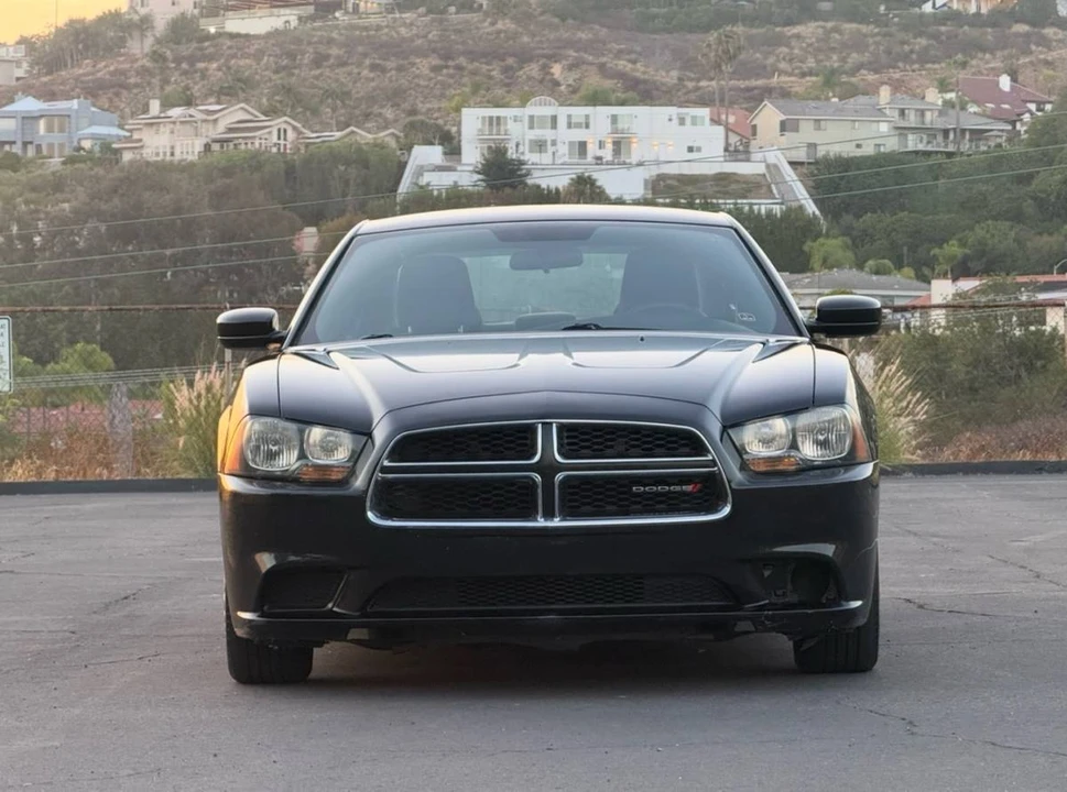 2012 Dodge Charger 7th Gen - Image 2 of 14