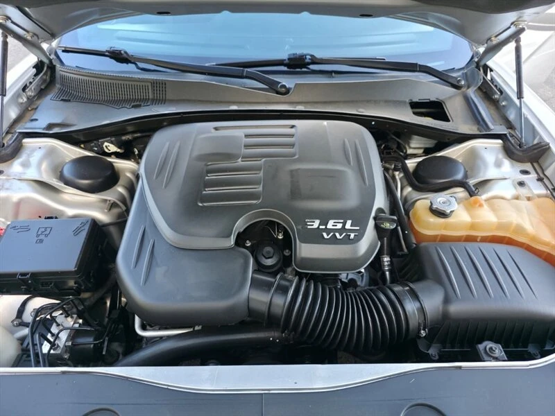 2012 Dodge Charger 7th Gen - Image 17 of 20