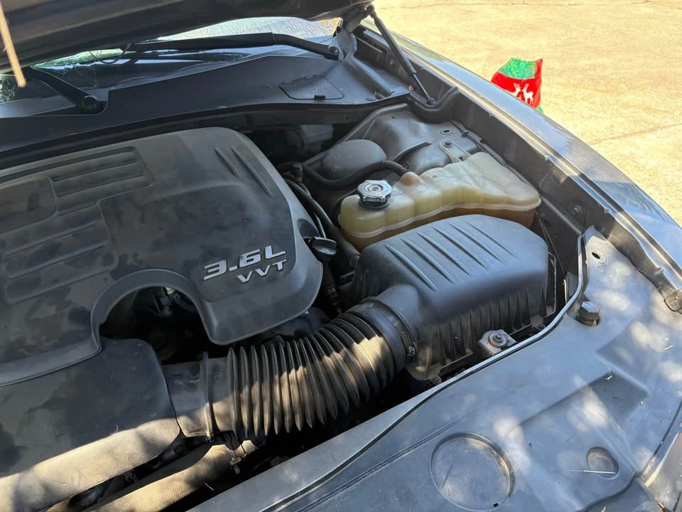 2012 Dodge Charger 7th Gen - Image 11 of 14