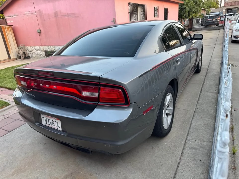 2012 Dodge Charger 7th Gen - Image 4 of 13