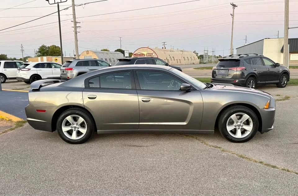 2012 Dodge Charger 7th Gen - Image 6 of 18
