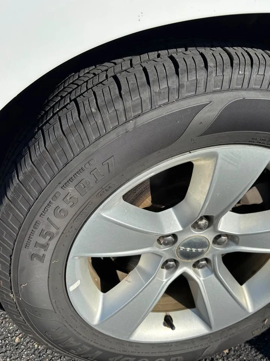 2012 Dodge Charger 7th Gen - Image 14 of 18