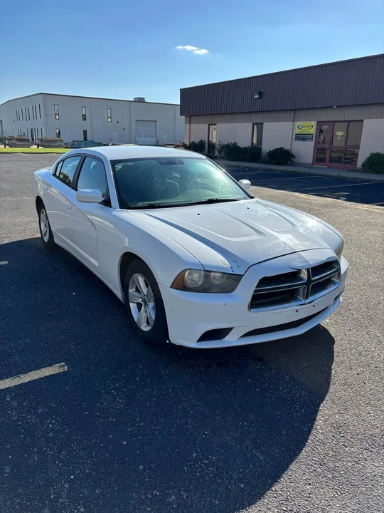 2012 Dodge Charger 7th Gen - Image 9 of 18