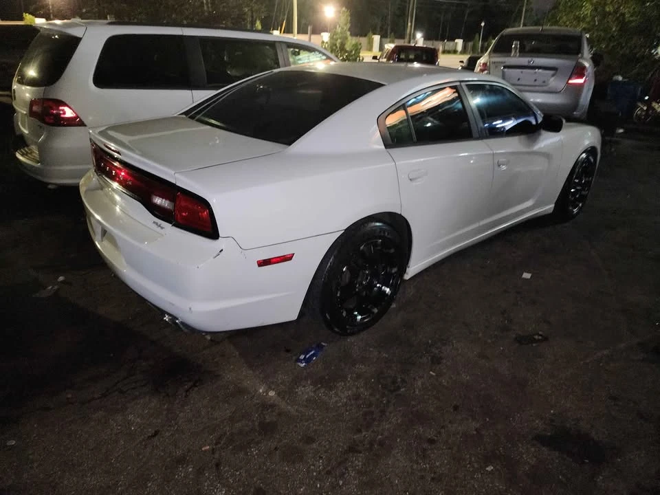2012 Dodge Charger 7th Gen - Image 4 of 7