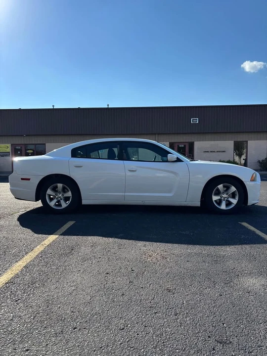 2012 Dodge Charger 7th Gen - Image 7 of 18