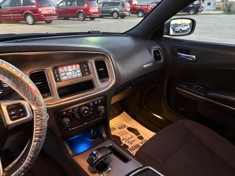 2012 Dodge Charger 7th Gen - Image 17 of 18