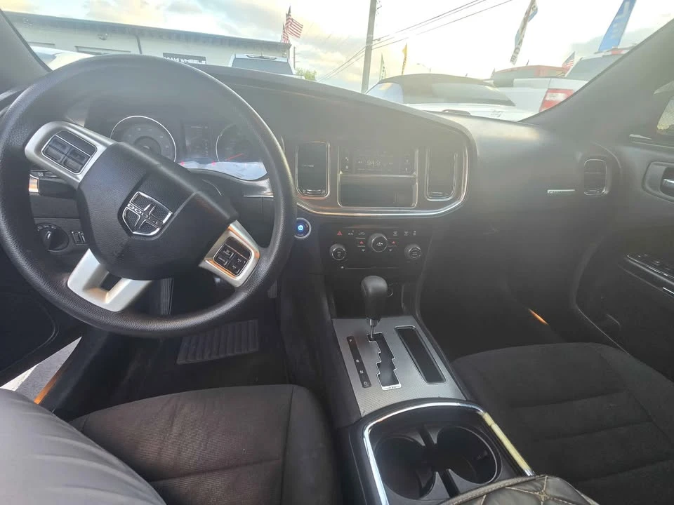 2012 Dodge Charger 7th Gen - Image 7 of 13