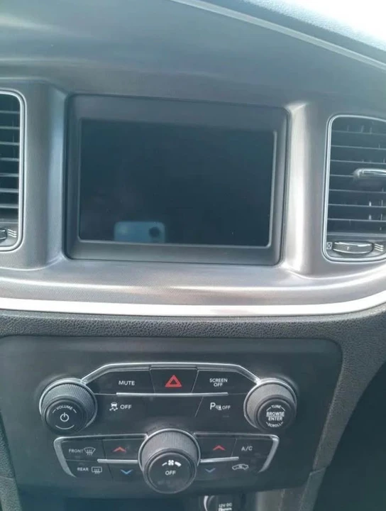2012 Dodge Charger 7th Gen - Image 3 of 9