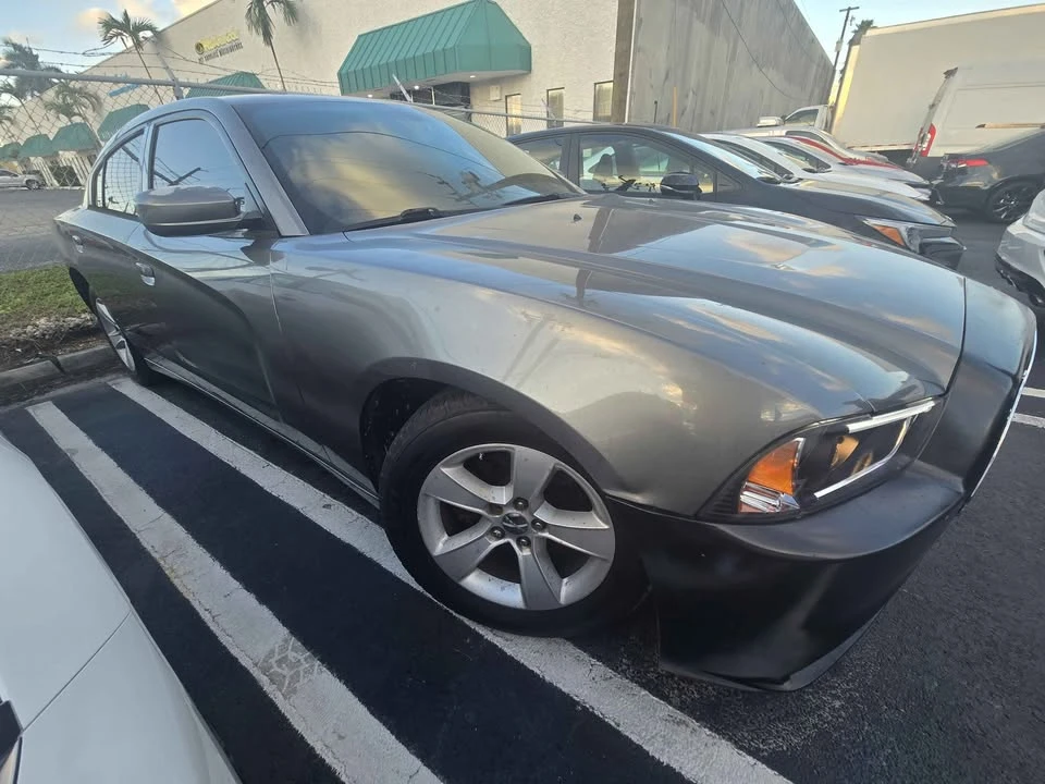 2012 Dodge Charger 7th Gen - Image 5 of 13