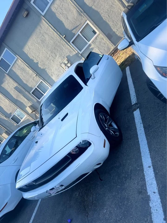 2012 Dodge Charger 7th Gen - Image 2 of 2