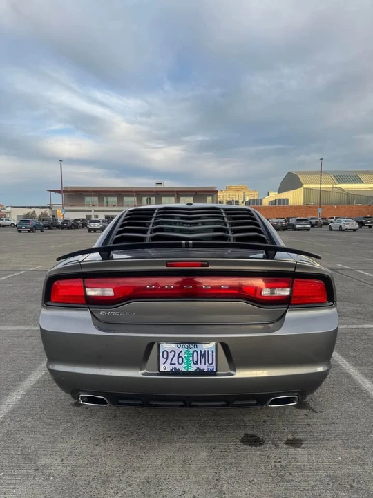 2012 Dodge Charger 7th Gen - Image 2 of 7