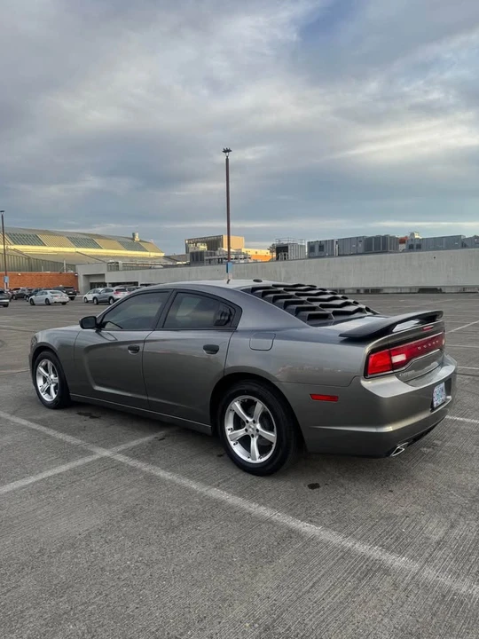 2012 Dodge Charger 7th Gen - Image 4 of 7
