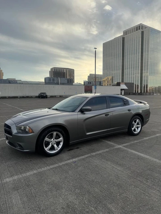 2012 Dodge Charger 7th Gen - Image 5 of 7