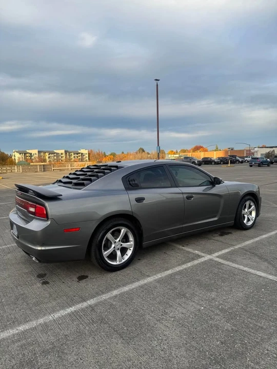 2012 Dodge Charger 7th Gen - Image 3 of 7