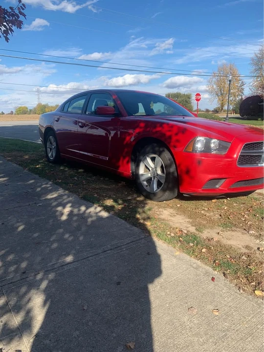2012 Dodge Charger 7th Gen - Image 4 of 9
