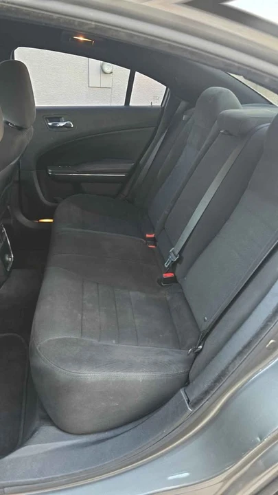 2012 Dodge Charger 7th Gen - Image 11 of 12